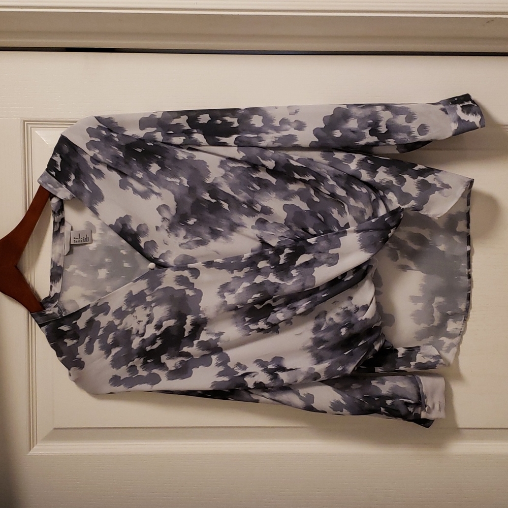 H&M blouse - Picture 1 of 6